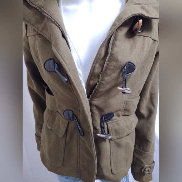 Large Army Green Celebrity Pink Jacket - Picture 9 of 16